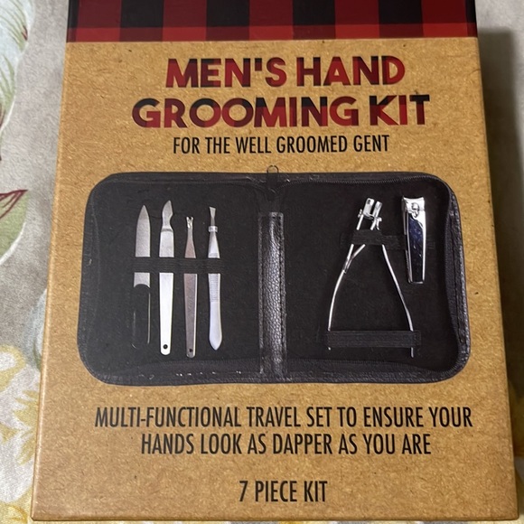MEN'S HAND GROOMING KIT - Picture 1 of 3